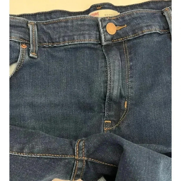 Signature by Levi Strauss & Co. Gold Label Women's Size Mid-Rise Shorts 20 W35 - Picture 6 of 11